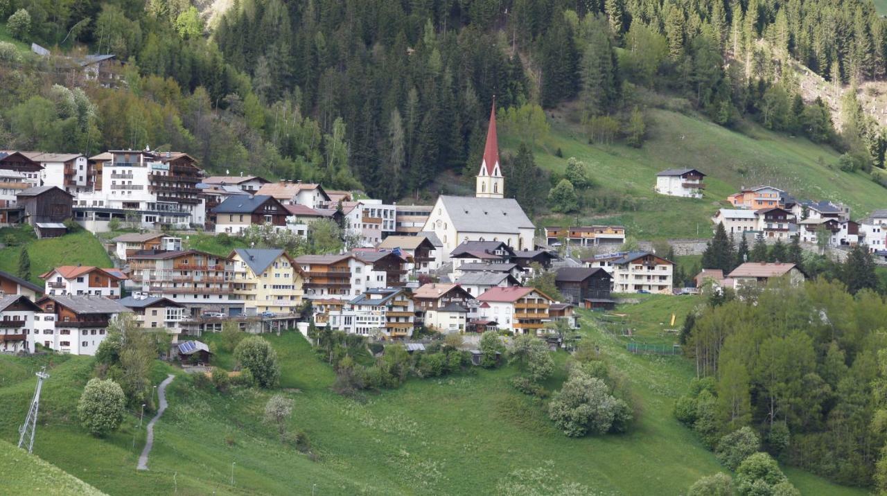 Apart Garni Dorfblick Hotel Kappl  Kültér fotó